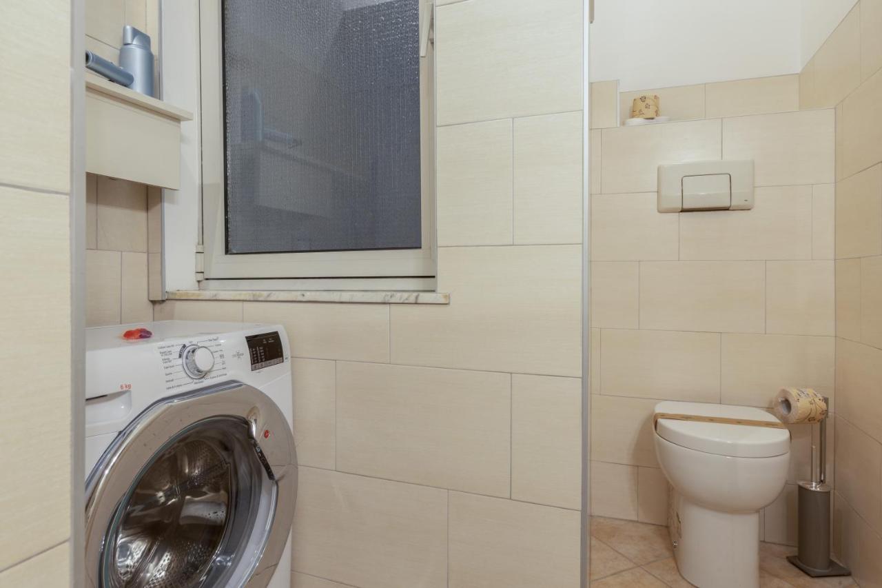 La Via Di Nandi Apartment ตรีเอสเต ภายนอก รูปภาพ