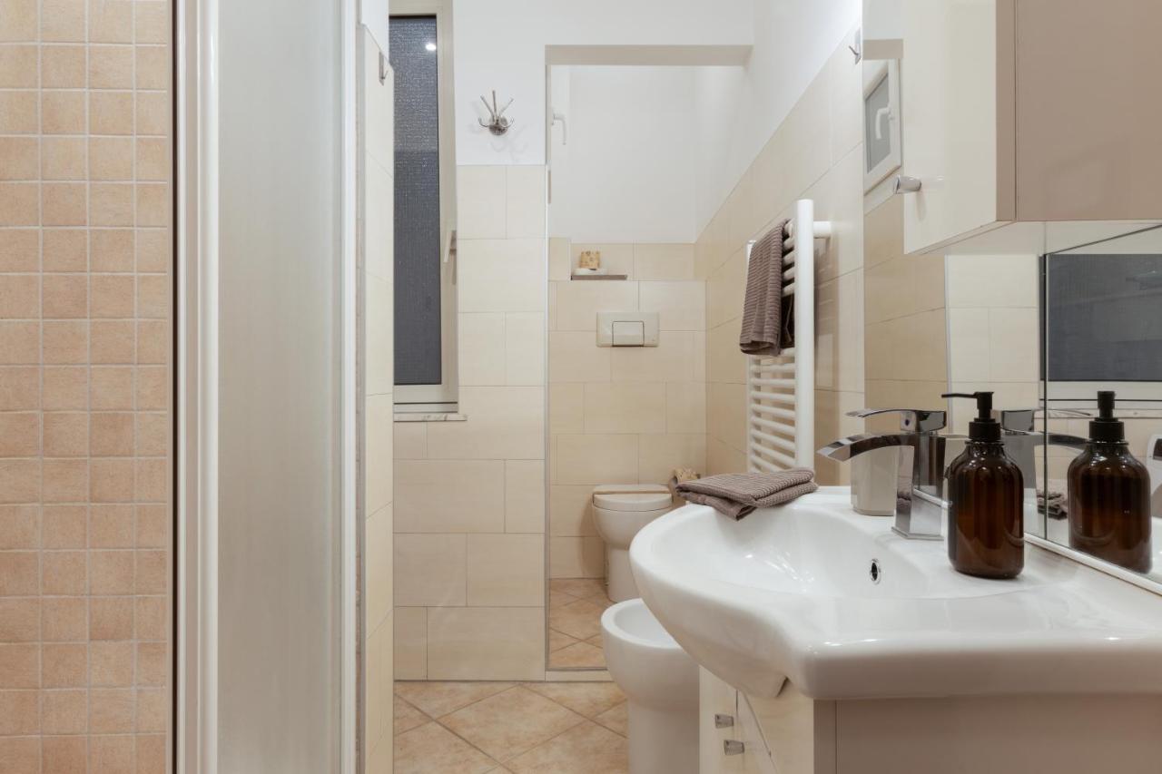La Via Di Nandi Apartment ตรีเอสเต ภายนอก รูปภาพ